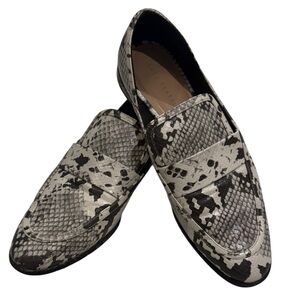 Zara Monochrome Snake Pattern Loafers